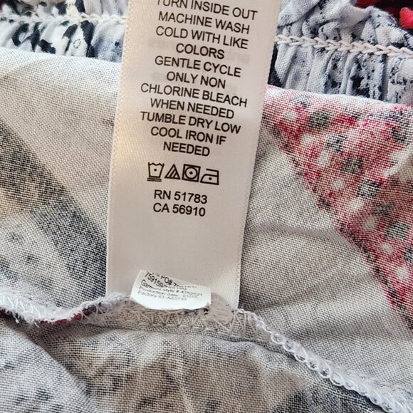 Women's red, white, and blue strapless top, Maurices Size 1X - Picture 4 of 5